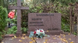 Odwiedziliśmy groby pracowników Polskiego Radia Białystok, 30.10.2024, fot. Gabriela Lasota