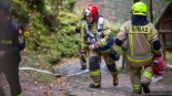 Ćwiczenia strażaków w Skansenie Kurpiowskim, 10.10.2024, fot. Paweł Wądołowski